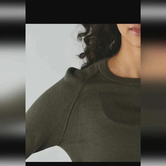 Lululemon Sunshine Coast Long SleeveFatigue Green - Picture 4 of 9